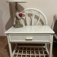 🌼 Coppia di comodini in rattan bianco laccato