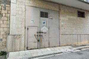 AUTORIMESSA A CERIGNOLA