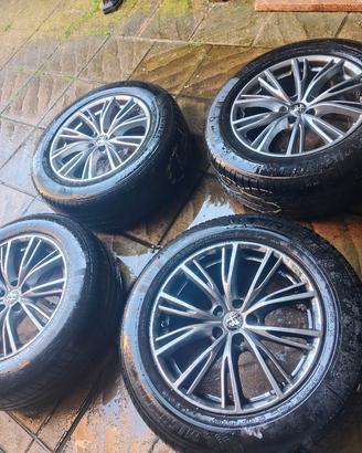 cerchi e gomme 18" alfa romeo stelvio