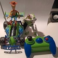 Toy Story4 auto rc funzionante, Buzz e Woody