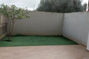 Bilocale con giardino