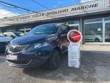 Lancia Ypsilon 0.9 t.air Gold metano 70cv