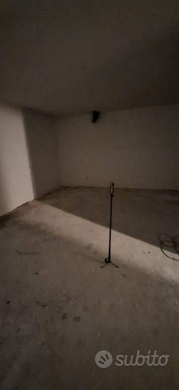 Immobile di 45 m² a Milano - Altro