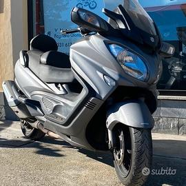 Suzuki Burgman 650 Executive ABS