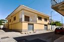 casa-indipendente-con-giardino-e-2-garage
