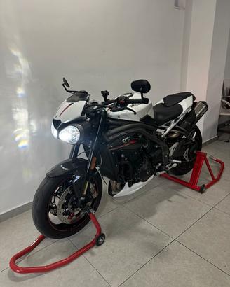 Triumph Speed Triple 1050 RS