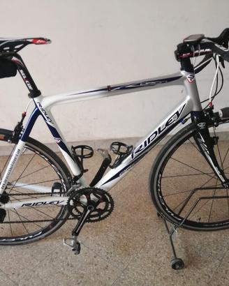 bici da corsa RIDLEY fubra di carbonio