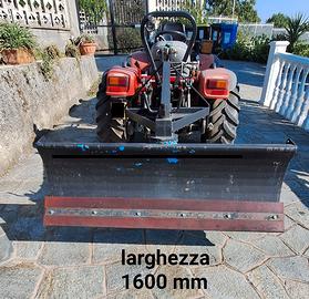 LAMA LIVELLATRICE/SPAZZANEVE PER TRATTORE