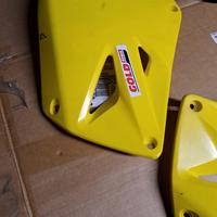 fianchetti e tabella portanumero suzuki rm 125 
