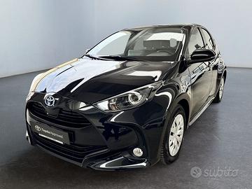 Toyota Yaris Hybrid Active MY21