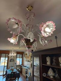 Lampadario in Vetro di Murano - Eleganza e Luce Na
