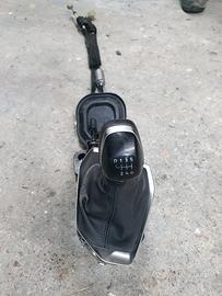 Leva marce e abs peugeot 208 anno 2024