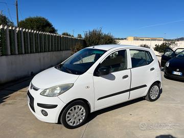 Hyundai i10 1.1 benzina 2011