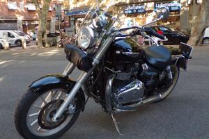 MOTO TRIUMPH AMERICA DEL 2009