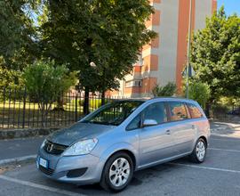 Opel zafira 1.9 cdti