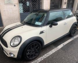 Mini Cooper d 1.6 diesel 109 cv