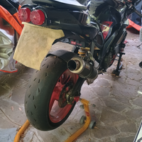 Aprilia Tuono RSV 1000