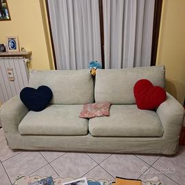 Divano 3 posti con copridivano  205x85x85