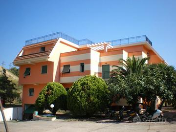 Amantea (cs) - box con servizio igienico
