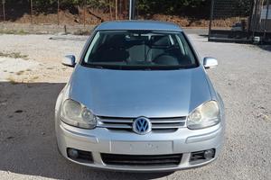 Golf 5 2.0 tdi sportline 4 motion