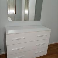 ARREDAMENTO in condizioni pari al nuovo