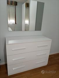 ARREDAMENTO in condizioni pari al nuovo