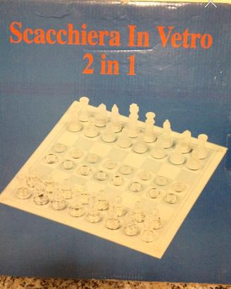 scacchiera in vetro 