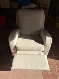 Poltrona a dondolo pelle bianca