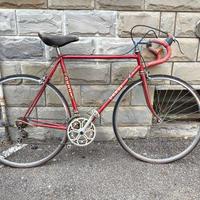 Bici vintage eroica rossa