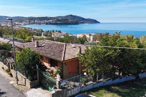Villa di 237 m² con più di 5 locali a Agropoli