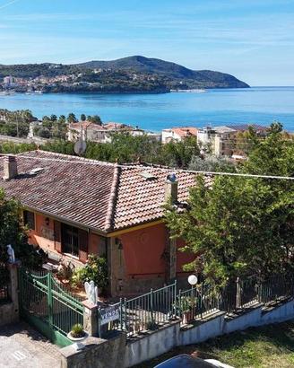 Villa di 237 m² con più di 5 locali a Agropoli