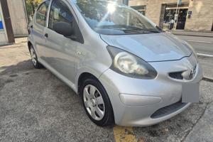 Toyota aygo 1.0 benzina 5p