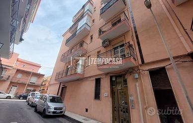 PENTAVANI OLTRE ACCESSORI CON TERRAZZO A MILAZZO.