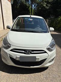 HYUNDAI i10 2011