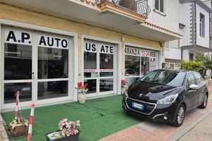 Peugeot 208 BlueHDi 100 S&S 5 porte Active