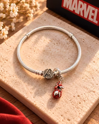 Bracciale Marvel argento con ciondolo Spider-Man