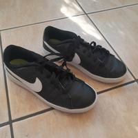 Nike Sneakers Cour Royale 2 nero
