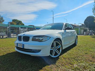 BMW E81 118i 