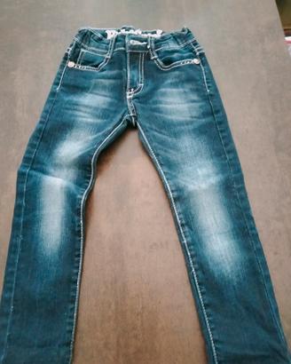 2 Jeans bimba 5 anni