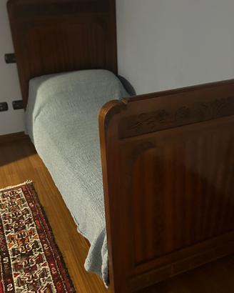 Letto singolo fine 800 noce