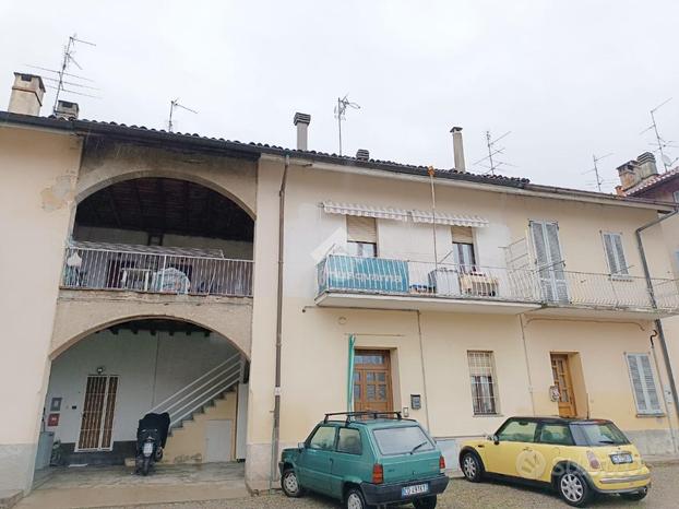 2 LOCALI A LENTATE SUL SEVESO