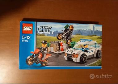 Set Lego City SKU 60042 NEW