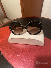 Occhiali sole Prada