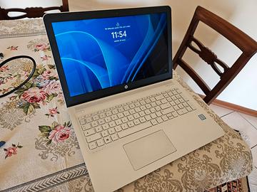 Computer laptop HP Envy RAM 16 GB SSD Windows 11