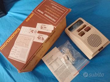 Vecchio registratore anni 80