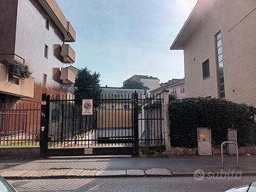 Box autorimessa Milano Affori via Brusuglio