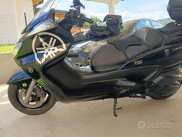 Yamaha majesty yp 400