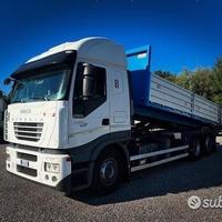 Iveco Stralis 3 assi Scarrabile