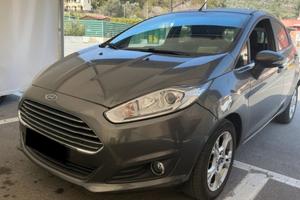 FORD Fiesta 1.4 5 porte. GPL DI CASA Titanium OK