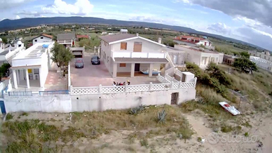 Villa quadrifamiliare sul mare